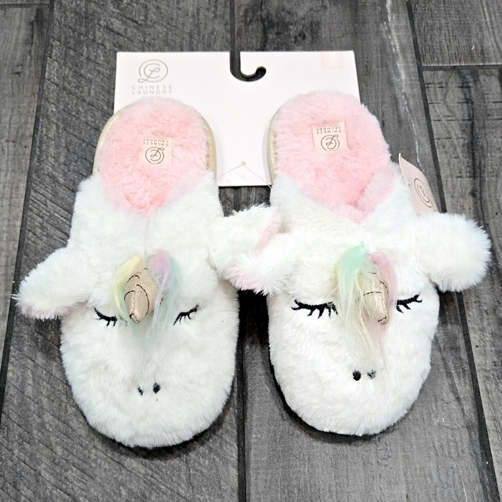 Chinese Laundry Women's White Pink Faux Fur Sleepy Unicorn Slippers Size 5-6 NWT